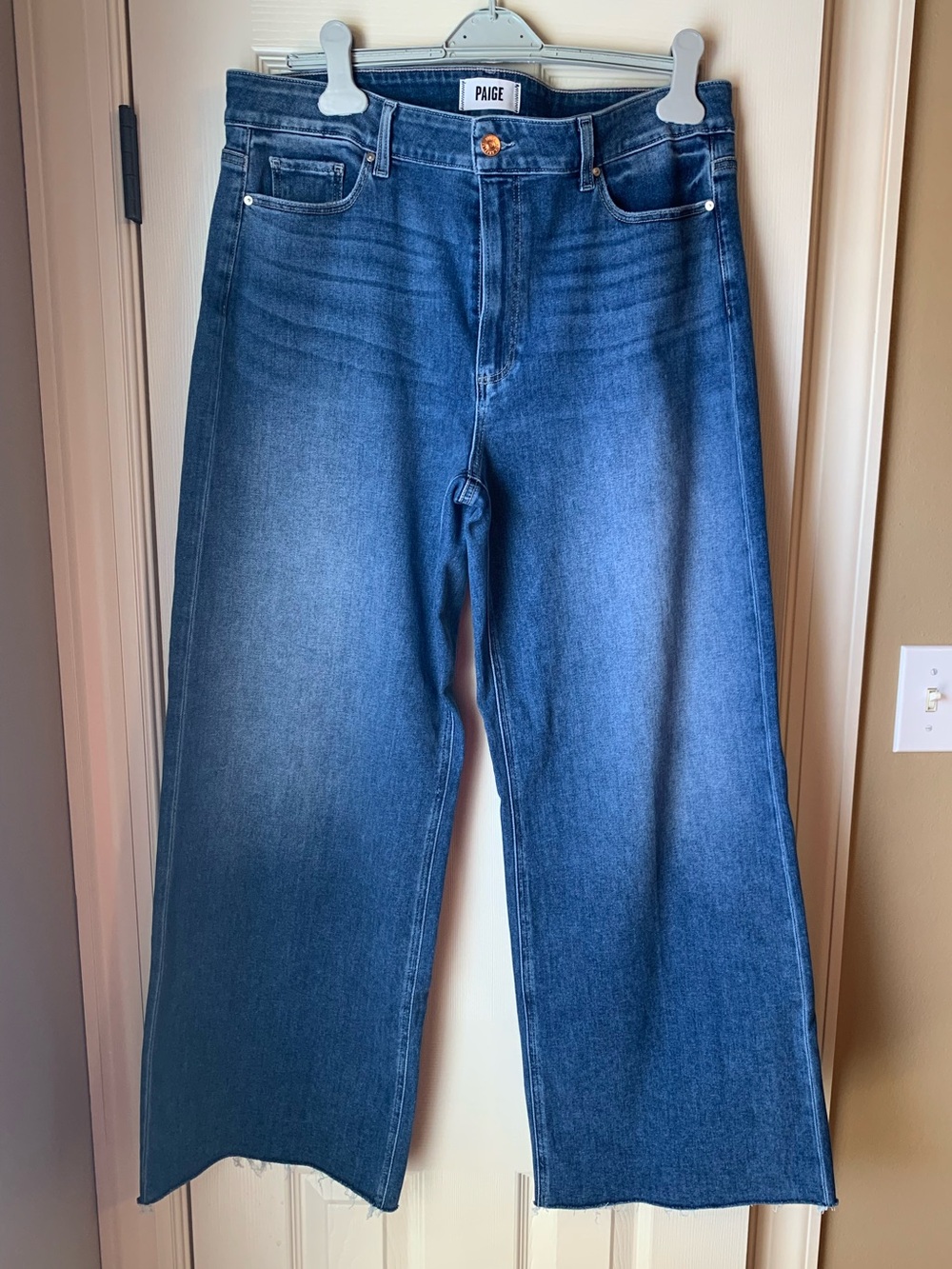 Like New - Paige  Jeans -Aneesa 31 - Size 34